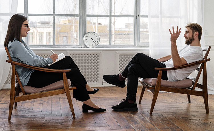 Écouter les salariés pour comprendre leurs attentes personnelles face à la reprise