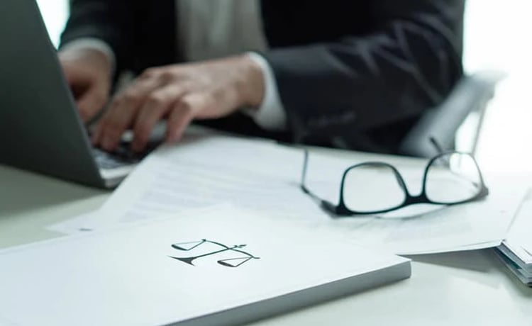 Combattre l’iniquité au travail pour éviter des comportements nuisibles au bon climat social